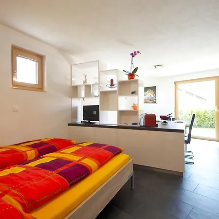 Ferienwohnung Neuhausler, Schinnas Sura 799 * Scuol